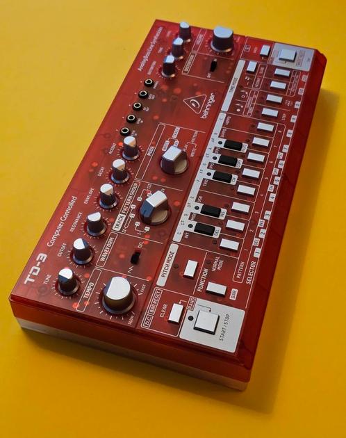 Behringer TD3 Synthesizer, Muziek en Instrumenten, Drumcomputers, Zo goed als nieuw, Overige merken, Ophalen of Verzenden