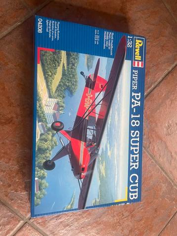 Revell piper pa-18 super cub 1:32 04208 beschikbaar voor biedingen