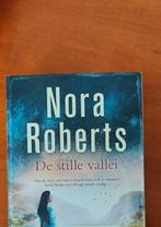 Nora Roberts cirkel triologie, Ophalen of Verzenden, Zo goed als nieuw