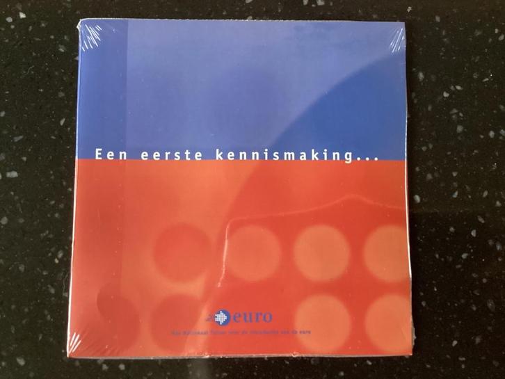 Originele Nederlandse Euro introductieset uit 1999-2001, Postzegels en Munten, Munten | Nederland, Setje, Overige waardes, Koningin Beatrix