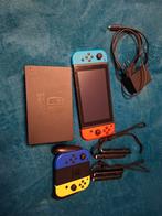Nintendo Switch + Accessoires & Games, Spelcomputers en Games, Avontuur en Actie, Online, Verzenden, Zo goed als nieuw