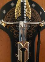 Lord of thw rings anduril museum collection united cutlery, Verzamelen, Lord of the Rings, Ophalen of Verzenden, Nieuw