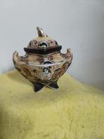 2627) mooie porseleinen  wierrook  brander, Ophalen of Verzenden, Zo goed als nieuw, Beeld(je)