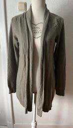 Repeat, kaki groen cashmere vest, Maat 38/40 (M), Ophalen of Verzenden, Repeat cashmere, Gedragen