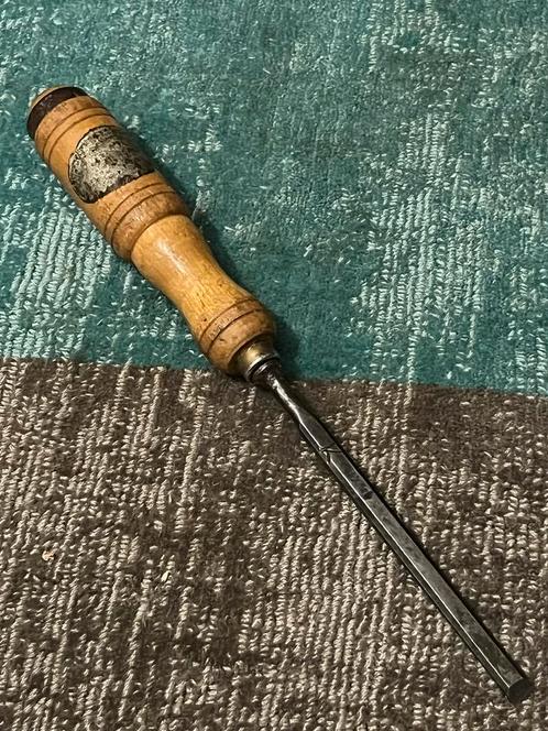 Vintage Nooitgedagt  7 mmSteekbeitel met Houten Handvat, Antiek en Kunst, Antiek | Gereedschap en Instrumenten, Ophalen of Verzenden