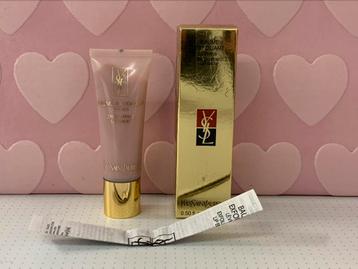 Yves Saint Laurent exfoliating lip balm 15ml beschikbaar voor biedingen