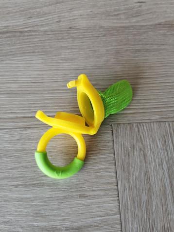Munchkin fruitspeen beschikbaar voor biedingen