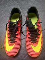 Nike zaalvoetbalschoenen 41, Sport en Fitness, Voetbal, Schoenen, Maat L, Ophalen of Verzenden, Zo goed als nieuw
