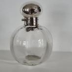 Engelse Odeurflacon Parfumfles met zilveren Dop Meesterteken, Antiek en Kunst, Ophalen of Verzenden, Zilver