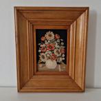 Bloemen schilderij Heel fijn antiek  borduurwerk, Ophalen of Verzenden