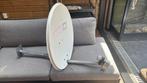 sataliet schotel met zeer stevige muur beugel, Audio, Tv en Foto, Schotelantennes, Ophalen, Gebruikt