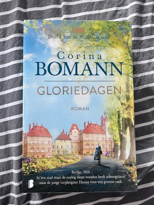 Corina Bomann - Gloriedagen, Boeken, Literatuur, Zo goed als nieuw, Nederland, Ophalen of Verzenden