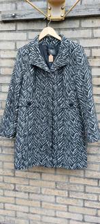 Heel mooie zwart witte jas van Barbara Lebek. Maat 40, Maat 38/40 (M), Zwart, Ophalen of Verzenden, Zo goed als nieuw