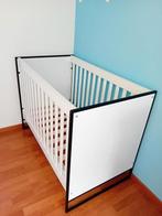 Complete babykamer ledikant, commode en kast, Ophalen, Zo goed als nieuw, Ledikant