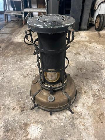 Oude Koperen Petroleumkachel - Scheepvaart beschikbaar voor biedingen