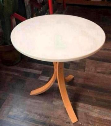 Ikea fornbro bijzettafeltje - witte uitvoering beschikbaar voor biedingen