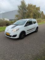 Renault Twingo 1.1 2008 Wit - Airco - Nieuwe Apk, Auto's, Voorwielaandrijving, Zwart, 4 cilinders, Wit