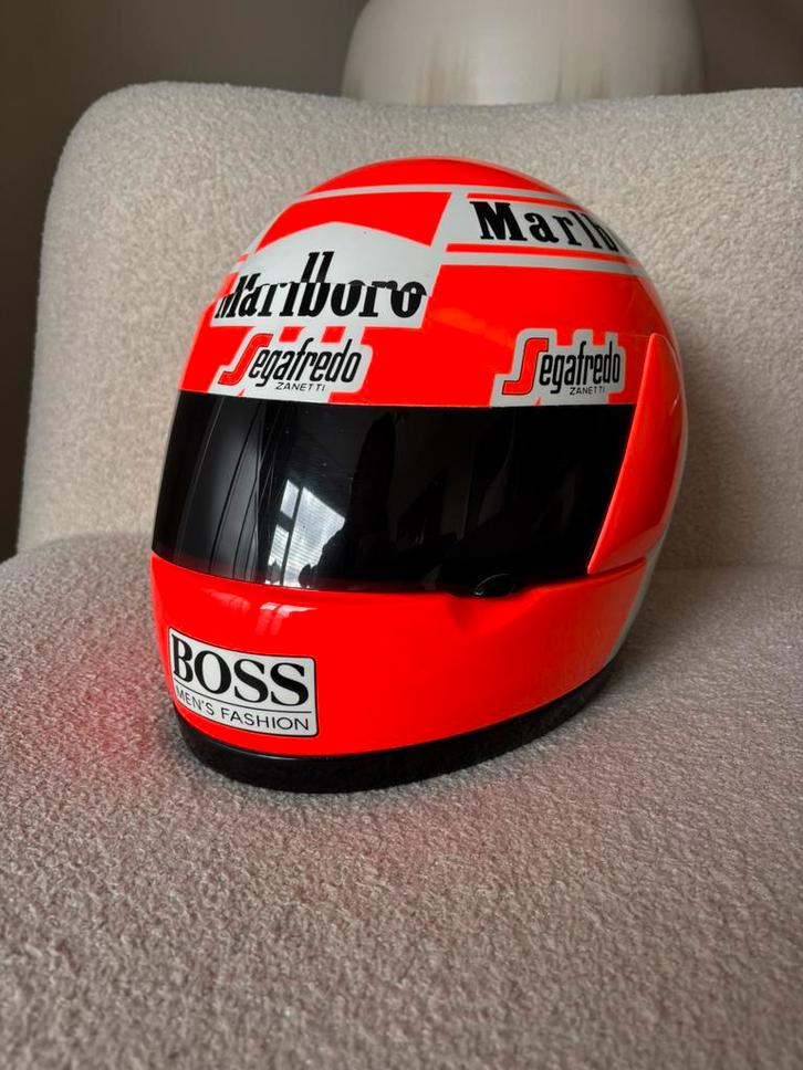 Vette Nikki Lauda F1 helm, Verzamelen, Automerken, Motoren en Formule 1, Zo goed als nieuw, Formule 1, Ophalen of Verzenden