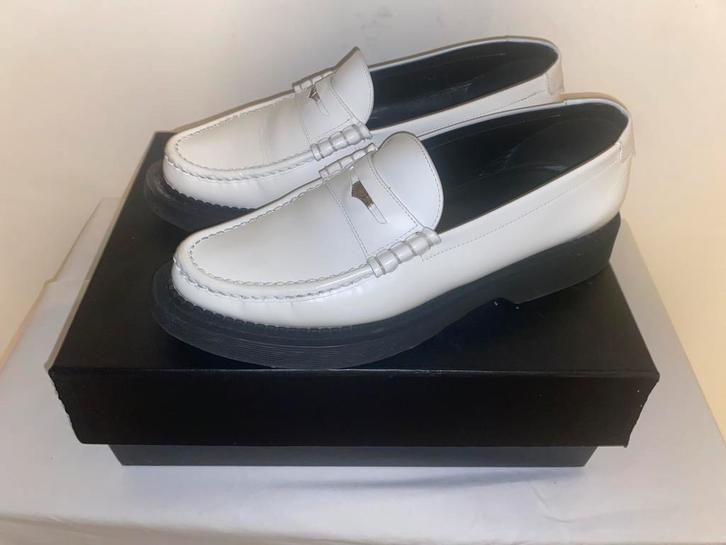Yves Saint Laurent Loafer - Maat 44, Kleding | Heren, Schoenen, Zo goed als nieuw, Loafers, Wit, Ophalen of Verzenden