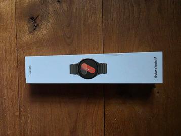 Samsung Galaxy Watch 7 NIEUW gratis verzenden beschikbaar voor biedingen