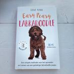 Easy Peasy Labradoodle - Steve Mann, Boeken, Ophalen of Verzenden, Zo goed als nieuw, Overige onderwerpen, Geschikt voor kinderen