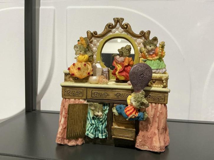 Schattig Muziekdoosje met muisjes, Antiek en Kunst, Antiek | Woonaccessoires, Ophalen of Verzenden