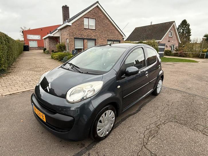 Te Koop Citroen c1-Lage km- lange apk - airco etc, Auto's, Citroën, Bedrijf, C1, Benzine, Hatchback, Handgeschakeld, Zwart, Zwart