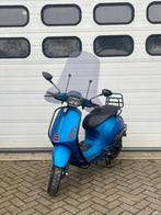 Vespa Sprint 2021 1500KM, Fietsen en Brommers, Scooters | Vespa, Ophalen, Maximaal 45 km/u, Zo goed als nieuw, Benzine