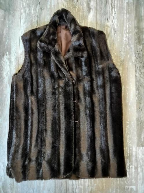 Vintage faux fur bodywarmer, Kleding | Dames, Bodywarmers, Zo goed als nieuw, Maat 38/40 (M), Bruin, Ophalen of Verzenden