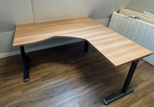 Degelijk hoekbureau, Huis en Inrichting, Bureaus, Gebruikt, Bureau, Ophalen