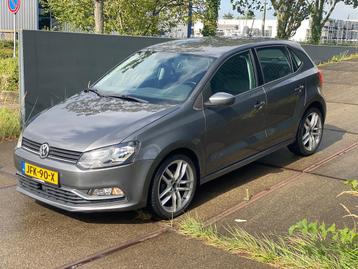 Volkswagen POLO 1.2 TSI BlueMotion Highline 90PK Apk Garanti beschikbaar voor biedingen