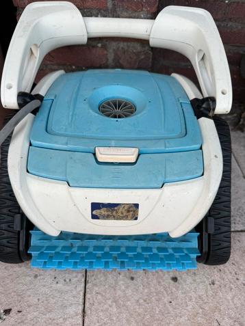 Zodiac Robot Reinigers voor zwembad beschikbaar voor biedingen
