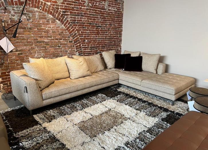 Maxalto Lucrezia Hoekbank 349x249cm Losanna 207 bouclé, Huis en Inrichting, Banken | Bankstellen, Nieuw, Vierpersoons of meer