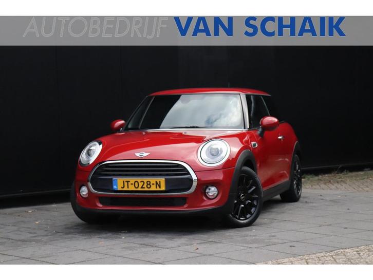 MINI Mini 1.5 136 PK Cooper Business | PANO-DAK | HALF LEDER, Auto's, Mini, Te koop, Cooper, ABS, Airbags, Airconditioning, Alarm