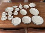 Wedgwood bone china amherst servies, Huis en Inrichting, Ophalen of Verzenden, Zo goed als nieuw, Wedgwood, Porselein