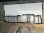 Dubbele sierlijke spijlenpoort (automatisch), Ophalen, Gebruikt, 100 tot 150 cm, IJzer