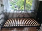 zwarte ikea bedbank met lattenbodem, Gebruikt, 90 cm, Eenpersoons, Zwart