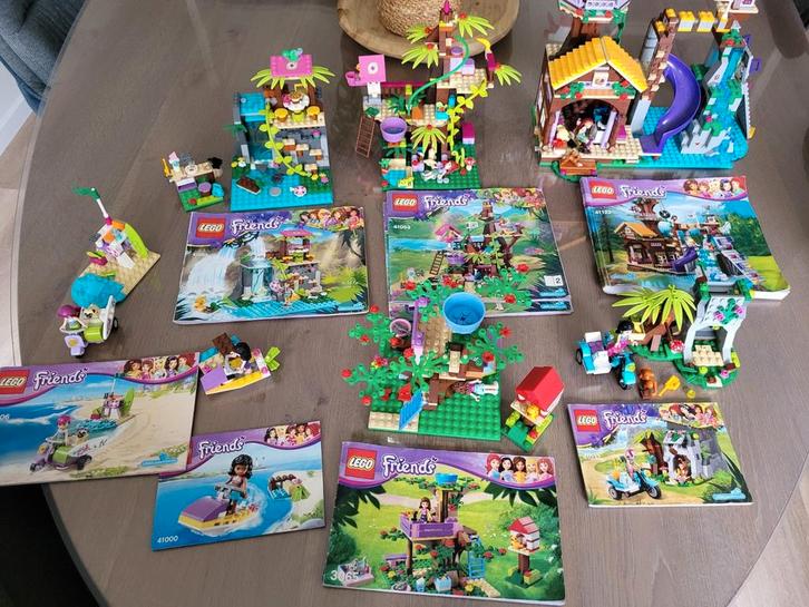Grote set lego friends 7 sets, Kinderen en Baby's, Speelgoed | Duplo en Lego, Zo goed als nieuw, Ophalen of Verzenden