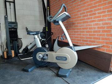 Technogym excite bike 500 (werkt zonder stroom) beschikbaar voor biedingen