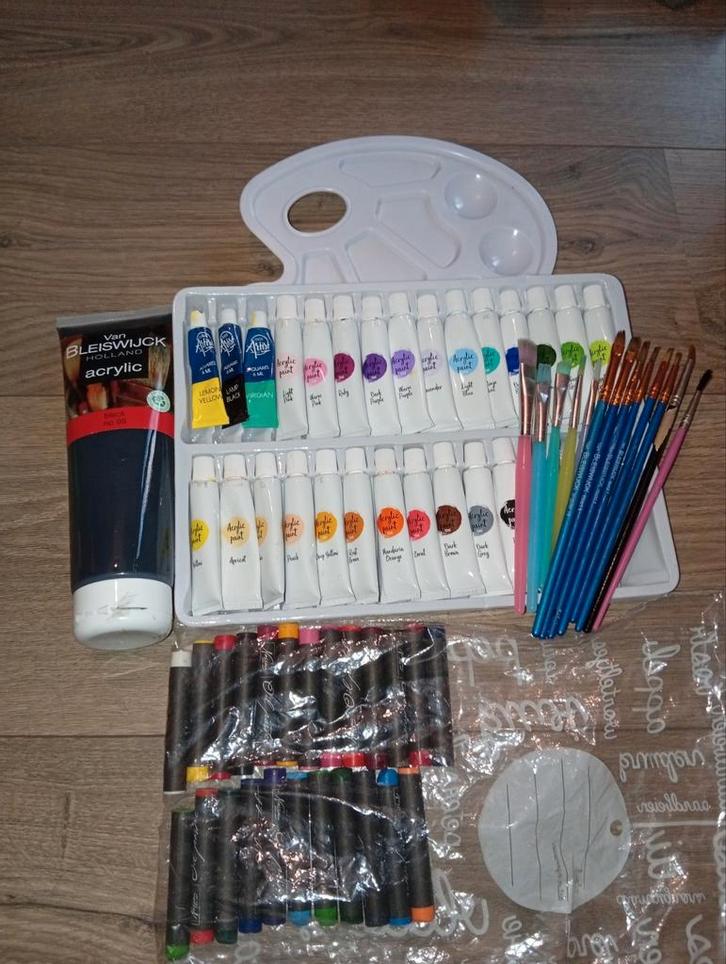 Schilderset, Hobby en Vrije tijd, Schilderen, Gebruikt, Acrylverf, Ophalen of Verzenden