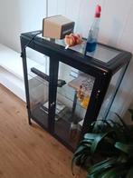 Ikea fabrikor vitrinekast, Huis en Inrichting, Ophalen, Zo goed als nieuw, 25 tot 50 cm