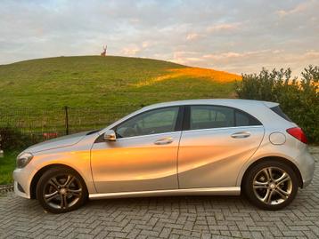 Mercedes-Benz A-Klasse A180 AUTOMAAT 2015 Grijs beschikbaar voor biedingen
