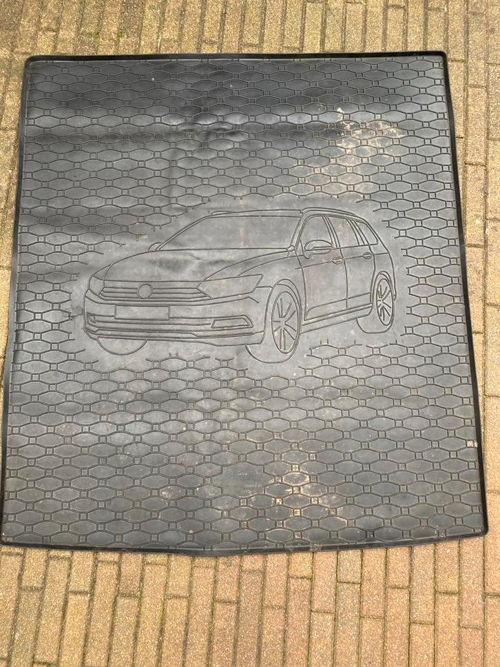Kofferbakmat VW Passat Variant, Auto diversen, Kofferbakmatten, Zo goed als nieuw, Ophalen