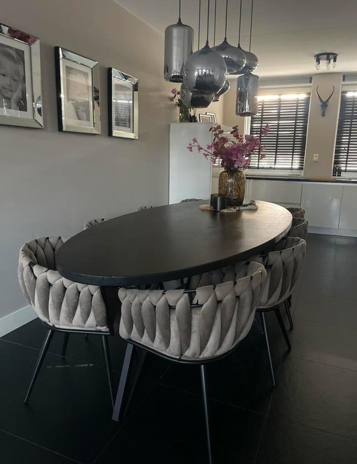 Eettafel Ovaal 8 Stoelen Custom made poot, Huis en Inrichting, Tafels | Salontafels, Zo goed als nieuw, Minder dan 50 cm, 100 tot 150 cm