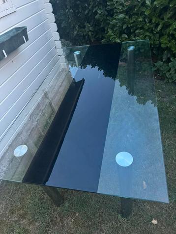 Eetkamer tafel glas
