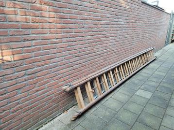 Houten ladder 2  18 sporten  beschikbaar voor biedingen