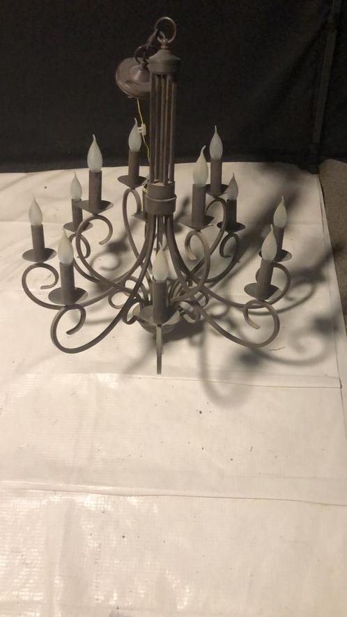 Metalen Kroonluchter 12 Lampen, Huis en Inrichting, Lampen | Kroonluchters, Gebruikt, Metaal, Ophalen of Verzenden