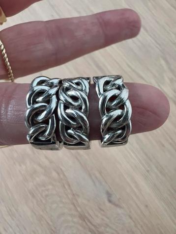 Stoere Zinzi zilveren oorbellen! beschikbaar voor biedingen