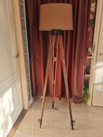 vloerlamp oud statief met kap, 150 tot 200 cm, Gebruikt, Hout, Ophalen