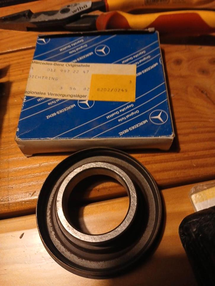 Mercedes Oldtimer Onderdelen NOS - Hella, Hengst, Auto-onderdelen, Overige Auto-onderdelen, Ophalen of Verzenden
